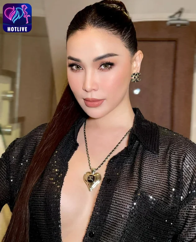 Quỳnh Thư-hotlive 