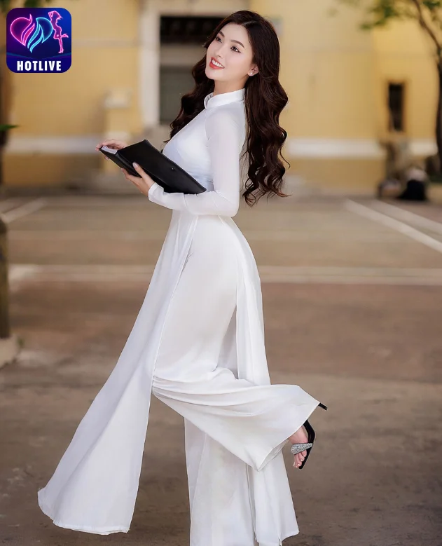 Thị Hồng Trang-hotlive 